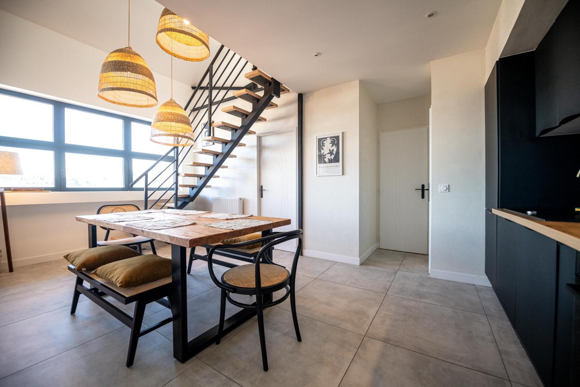 Kasa Madura - Duplex Au Calme Tout Equipe Saint-Etienne  Bagian luar foto